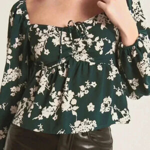 Abercrombie & Fitch Emerald Green Peasant Blouse long Sleeve  sz Small